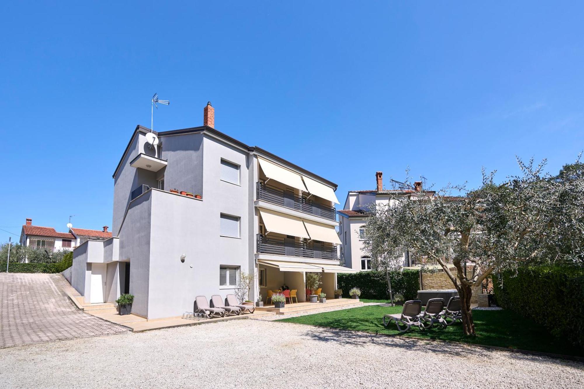 פורץ Apartments Martello Garden מראה חיצוני תמונה