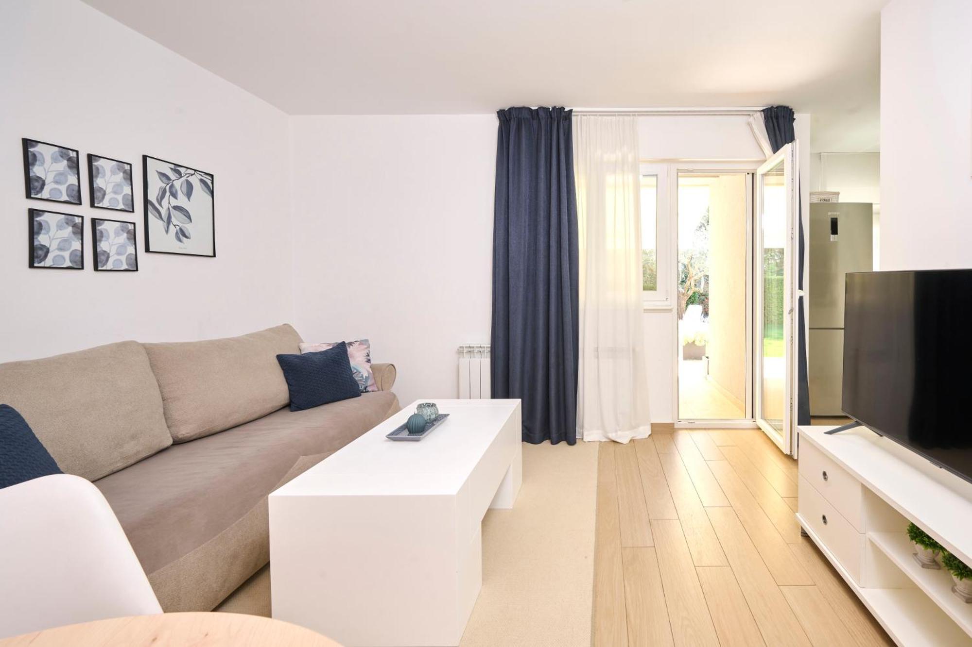 פורץ Apartments Martello Garden מראה חיצוני תמונה