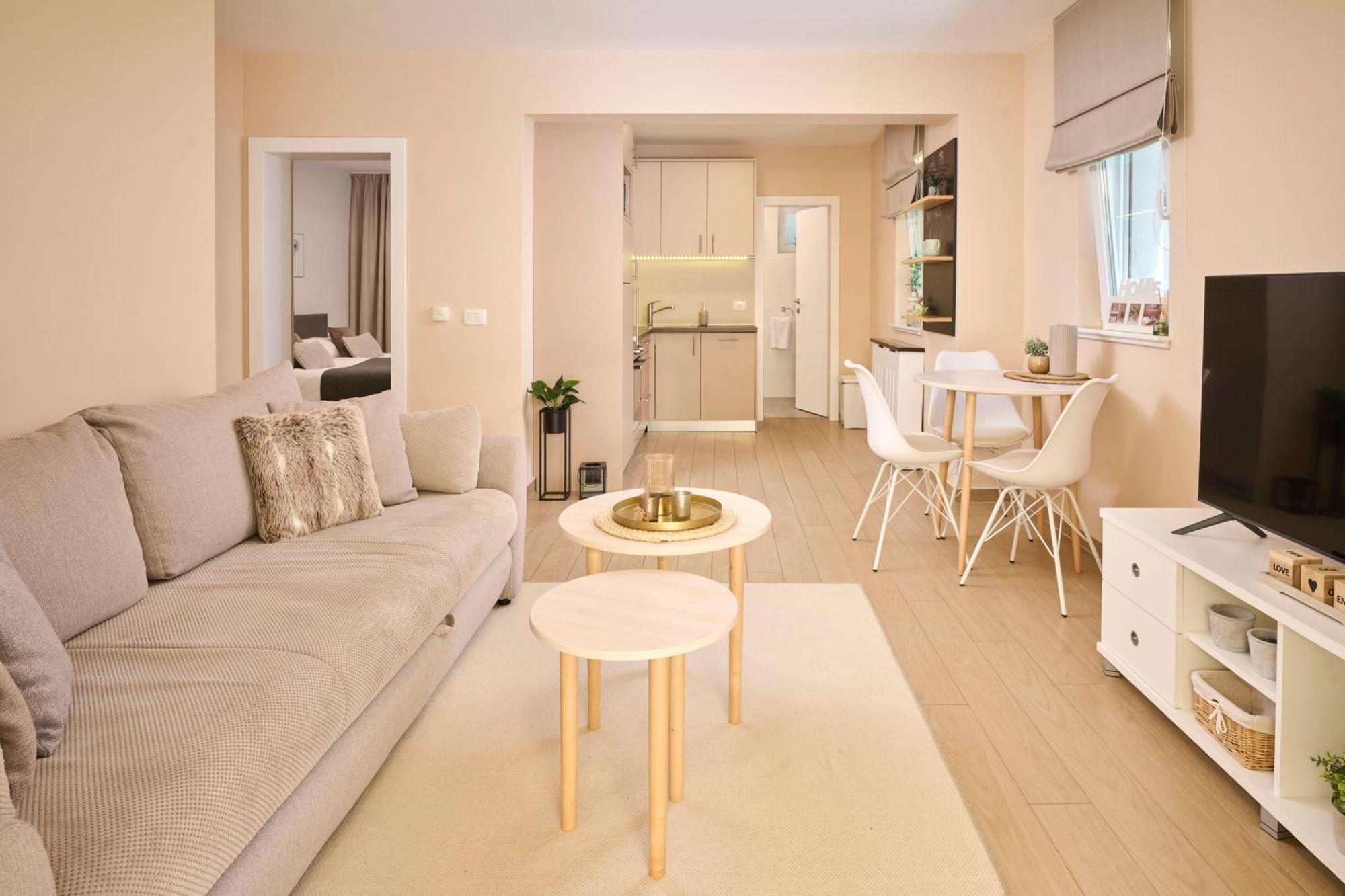 פורץ Apartments Martello Garden מראה חיצוני תמונה